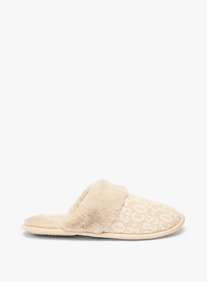 لو كونفورت شباشب نسائية بتفاصيل طباعية لغرفة النوم