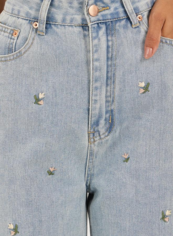 ستايلي جينز مستقيم مطرز باهت - Image 3