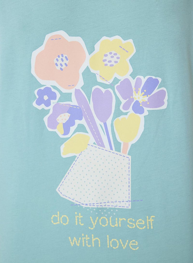 بنتي طقم بيجامة قطن أخضر نعناعي بنقشة زهور بياقة على شكل حرف  وأكمام قصيرة - Image 3