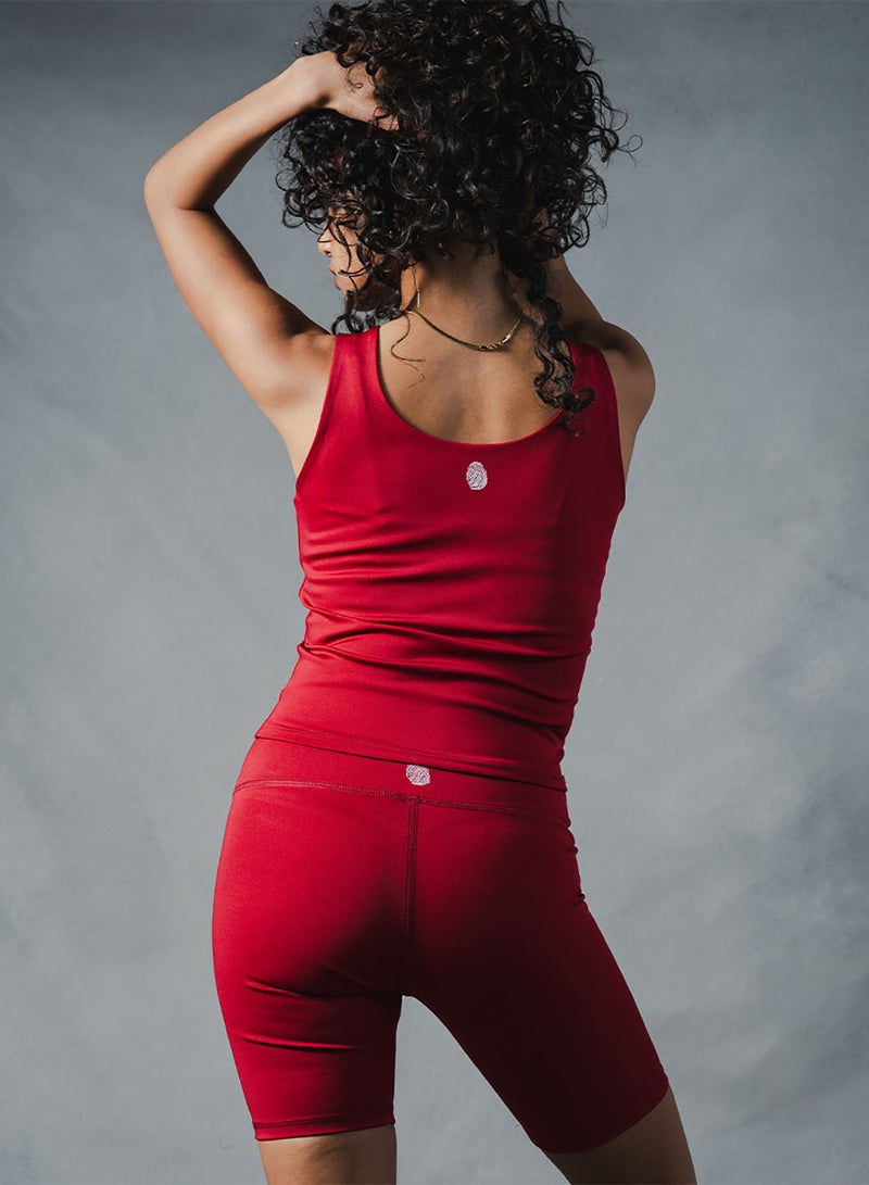 Beyond Sportswear Women's Red Seamless Biker Shorts - Image 3