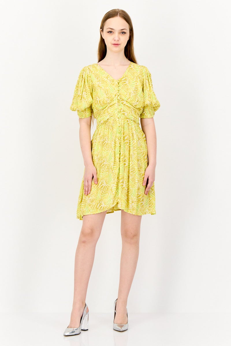 ONLY فستان ميني مطبوع بالكامل للنساء، متعدد الألوان - Image 4