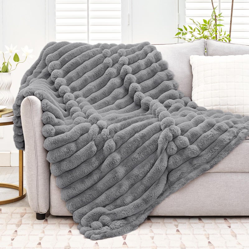 VFROO Faux Fur Throw Blanket for Couch Cozy Soft Plush Thick Striped Luxury Blanket for Sofa Living Room Bedroom 50 * 60 Inches  Grey - Image 1