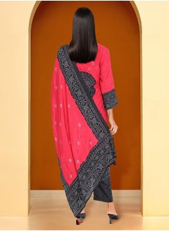 ISHIN Regular Fit Embellished Pattern Round Neck Neck Three-Quarter Sleeve Red Colour Knitted Cotton Kurta Set for Women with Mid-Rise Closure - Elevate Your Fashion Game  - Image 5