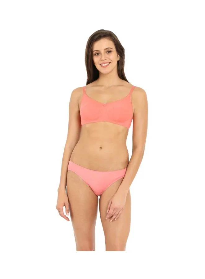 Jockey  1615 Women Wire free Non Padded Super Combed Cotton Elastane Stretch Full Coverage Everyday Bra with Soft Adjustable Straps for Women | Best Price UAE
