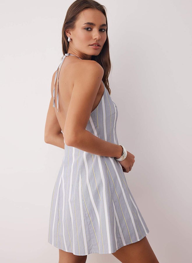 trendyol GrayMulticolor Button Backless Woven Dress - Image 4