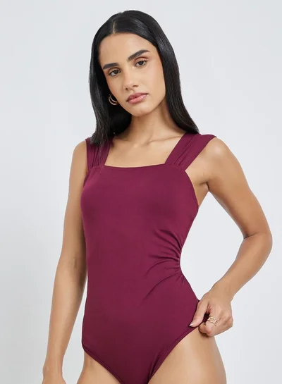 ستايلي بودي سوت نسائي بياقة مربعة بلون خمري