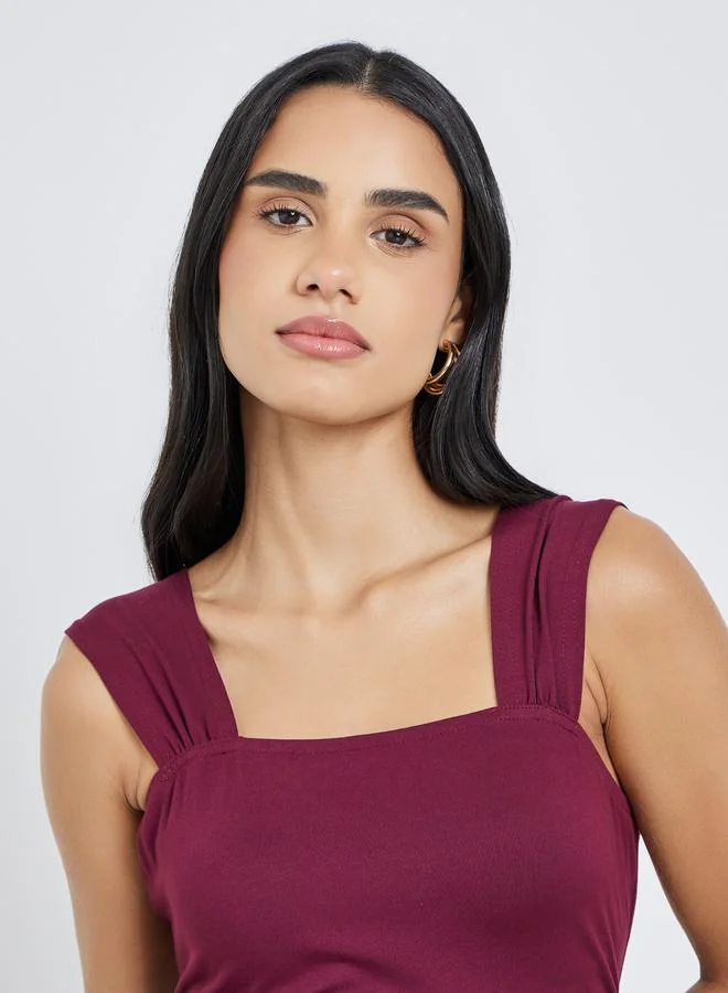 ستايلي بودي سوت نسائي بياقة مربعة بلون خمري