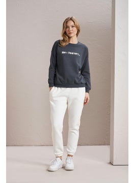 Tena Women's Smoke New Feature Printed Three Thread Basic Sweatshirt  - Image 4
