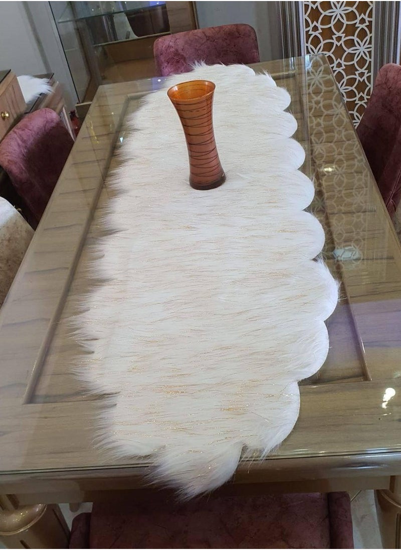 Multi-use cloud runner, soft thick fur, size 150*40 cm, white colour