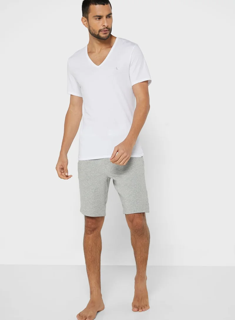 CALVIN KLEIN Essential V Neck T-Shirt