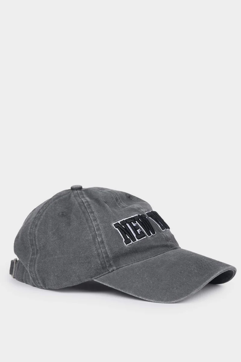 ديفاكتو Boy Embroidered Cotton Cap