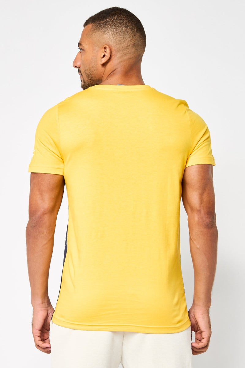 PUMA تي شيرت رياضي للرجال بأكمام قصيرة مناسب للخارج، متعدد الألوان - Image 4