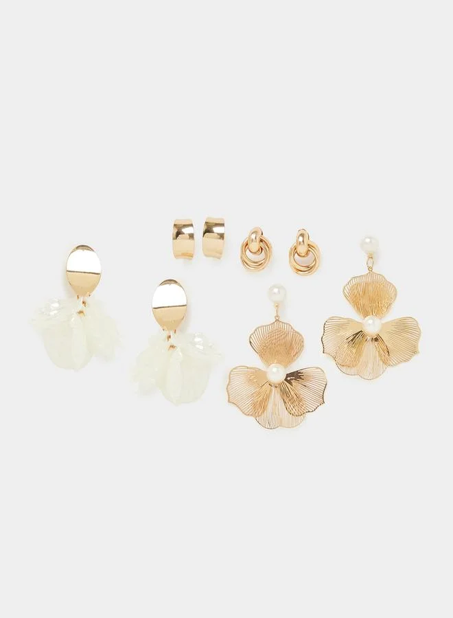 ستايلي Pack of 4 - Gold Tone Pearl and Flower Embellished Dangler Earrings