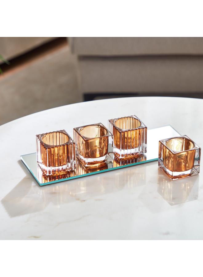 هوم بوكس طقم حامل شموع صغيرة مكون من 4 قطع مع صينية زجاجية مرآة مقاس 28×11×6 سم - Image 3