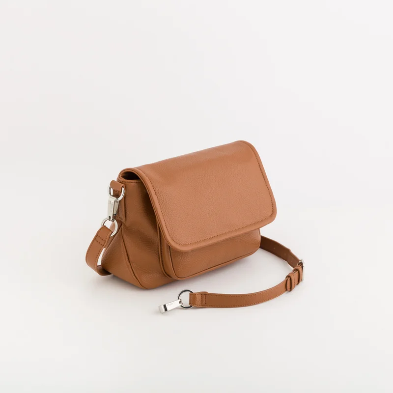 كاربيزا Women's Cross-Body Bag Ester Tan