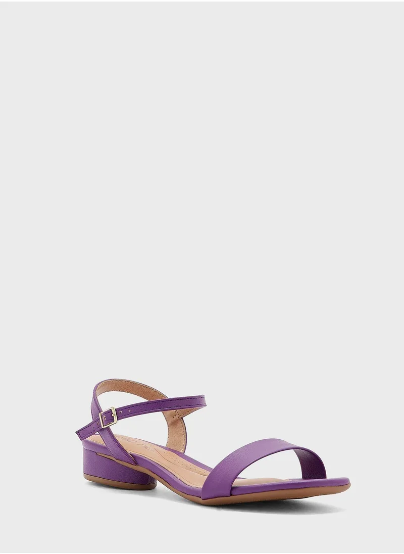 Beira Rio Thea Ankle Strap Low Heel Sandals