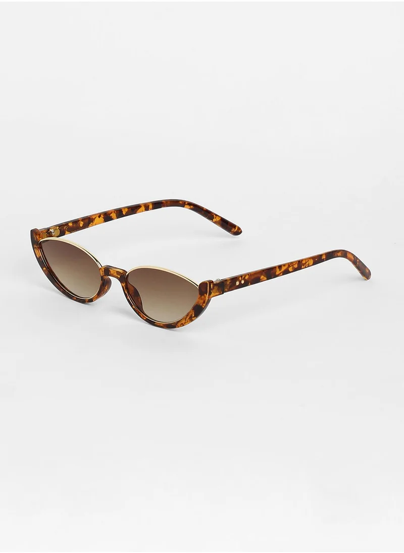 صوص هاوت The Block Full Rim Cateye Sunglasses