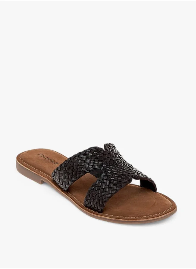 بابريكا Women's Textured Leather Slip-On Flat Strap Sandals