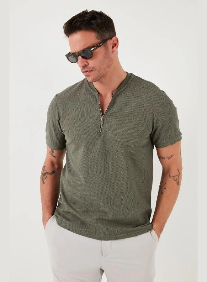 بوراتي تيشيرت بياقة بسحاب قطني رجالي من بوراتي