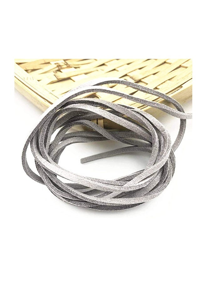 حبل جلود اصطناعية بسمك 2.6 ملم، 100 ياردة، للحلي، الأساور، صناعة المجوهرات، الخرز والحرف اليدوية، لون قهوة مع بكرة لدعم الأساور والقلائد مصنوعة يدويًا (رمادي) - Image 4
