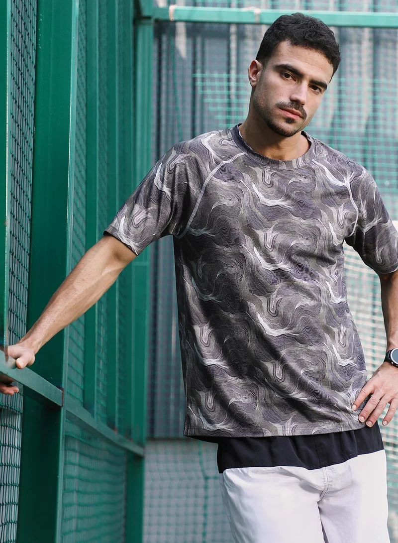 Campus Sutra Men's Charcoal Black Flow-Lined Activewear T-Shirt