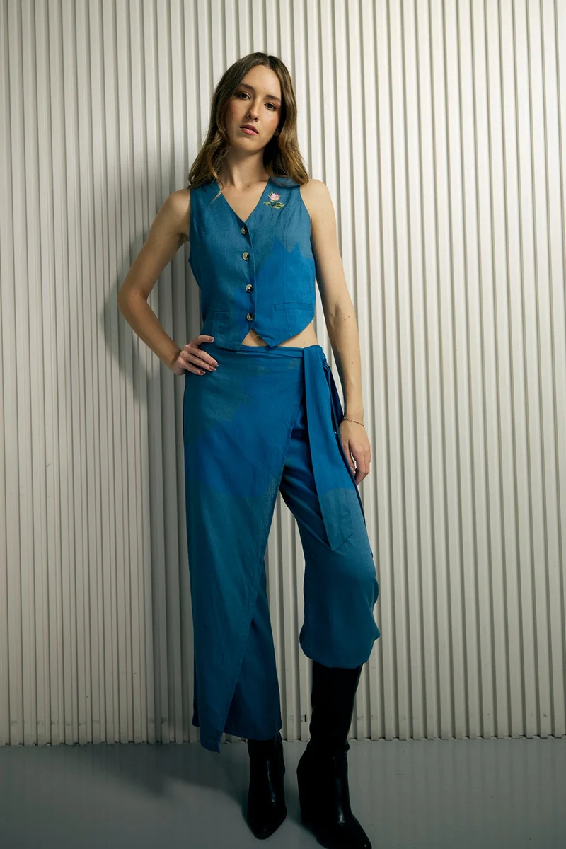 فيرجيو Solid Linen Blue Overlap Wrap Pant for Women