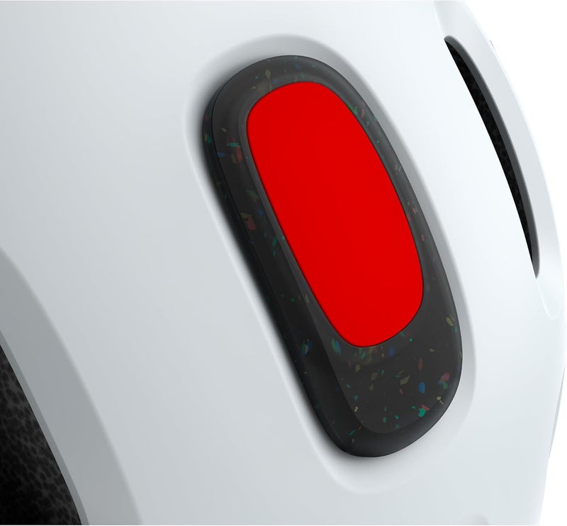 woom Ready Helmet Light - Rechargeable LED Rear Light for Kids' Helmet - Image 4