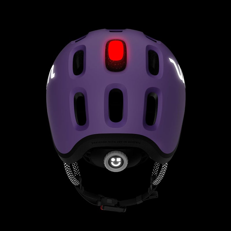 woom Ready Helmet Light - Rechargeable LED Rear Light for Kids' Helmet - Image 5