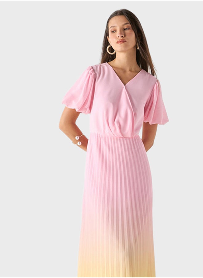 Iconic - V-Neck Balloon Sleeve Dress - Image 1