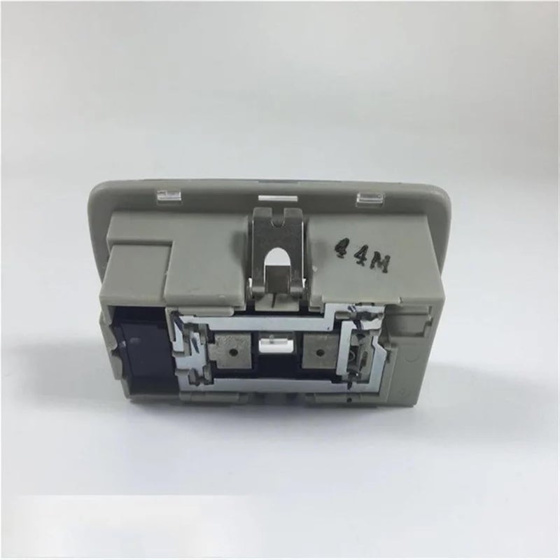 QASULER Car Interior Dome Reading Light for Nissan - Image 3