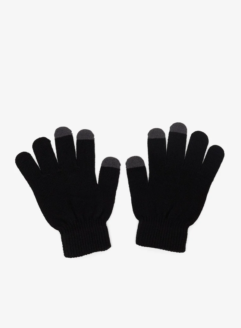 Seventy Five Set Of Classic Knit Beanie, Scarf & Gloves