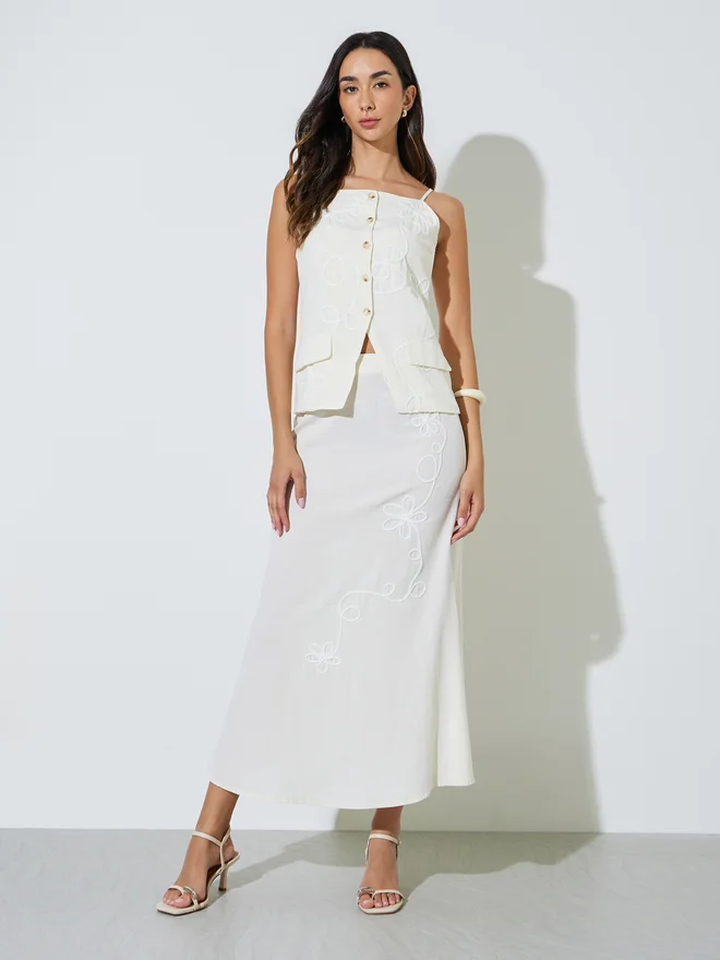 Styli Styli Off White Embroidered Strappy Waistcoat