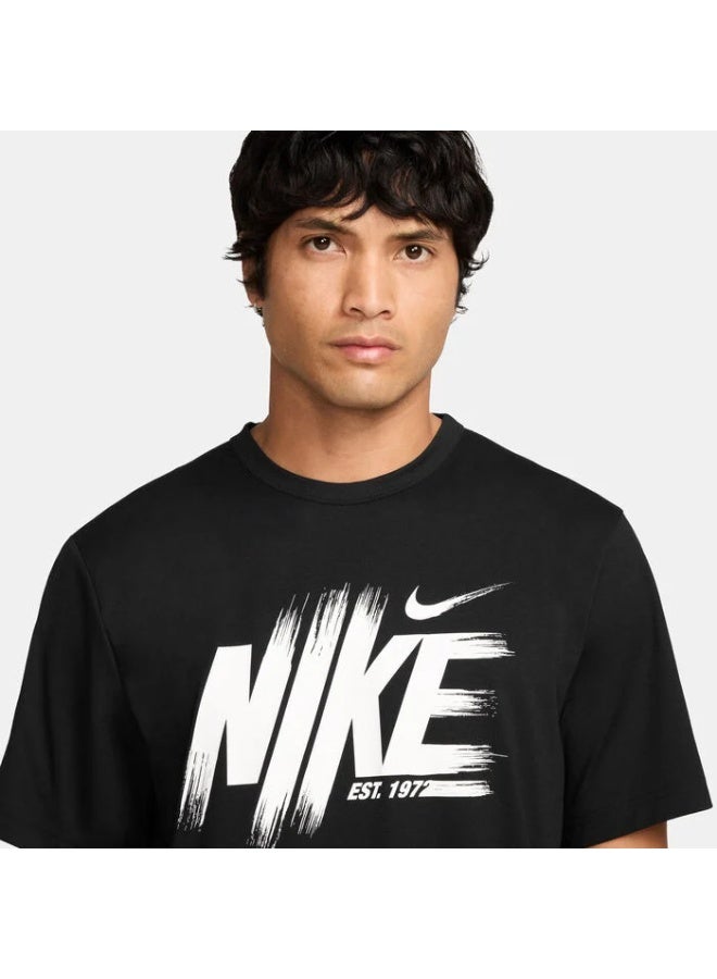 Nike Men’s Nike Dri-FIT UV Hyverse Short-Sleeve Graphic Top - Image 2