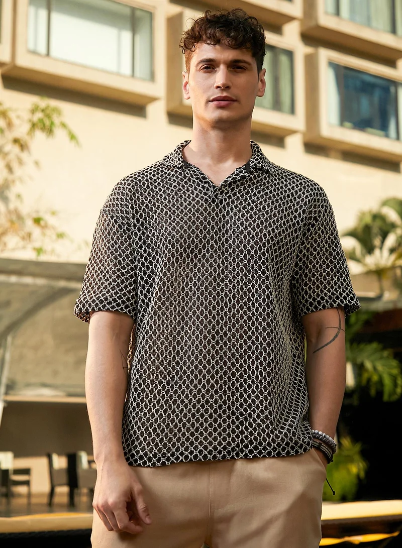 كامبوس سوترا Men's Onyx Black Mesh-Tactile Knit Polo T-Shirt For Casual Wear | Polo Neck | Short Cuffed Sleeves | Pull On Closure | T-Shirt Crafted With Comfort Fit For Everyday Wear