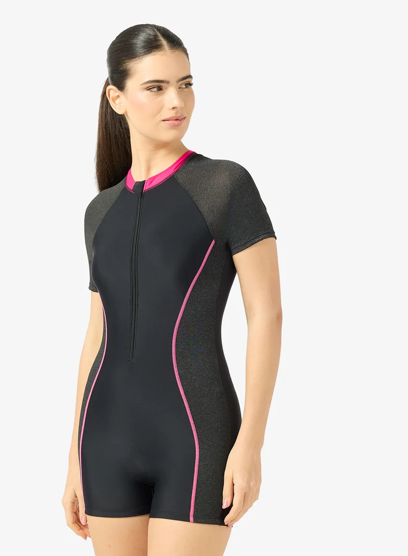 فورورد واقي طفح جلدي بسحاب وتفاصيل زخرفية