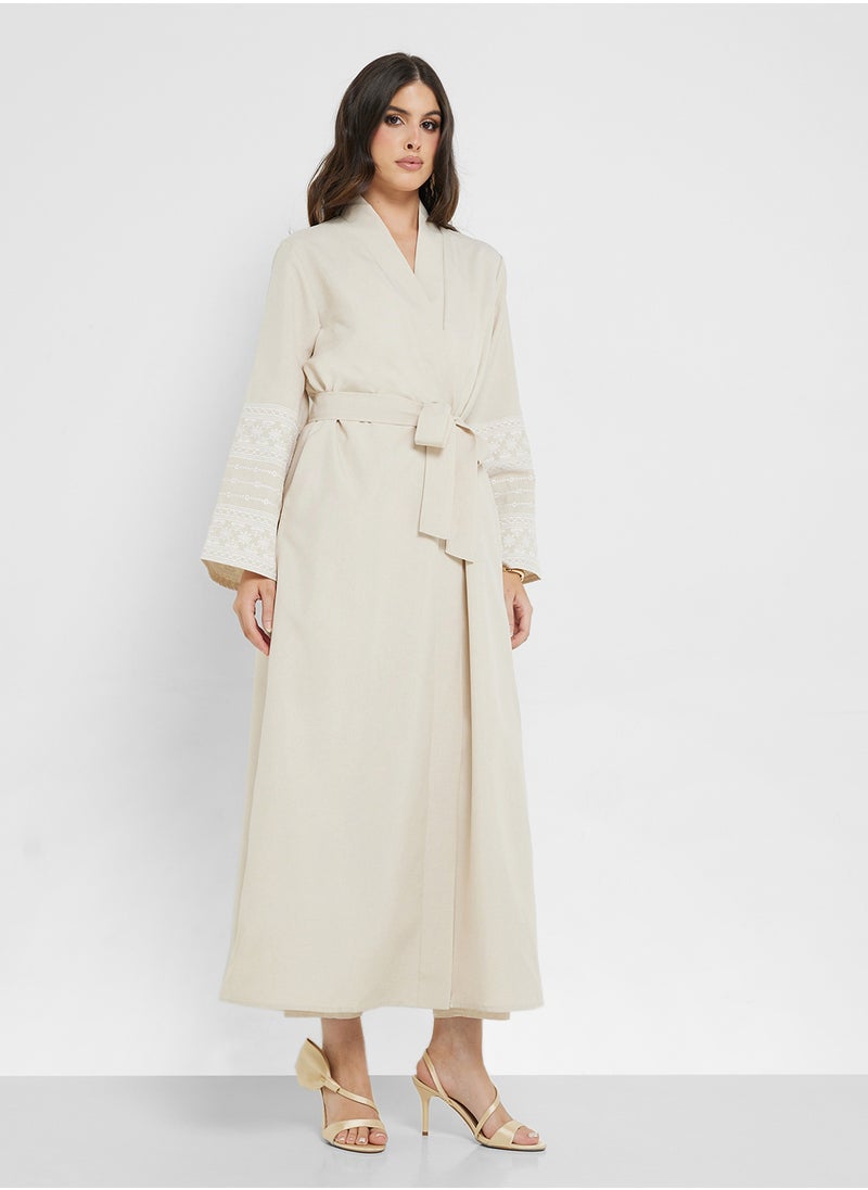 Khizana - Abaya With Patterned Sleeve - Image 1