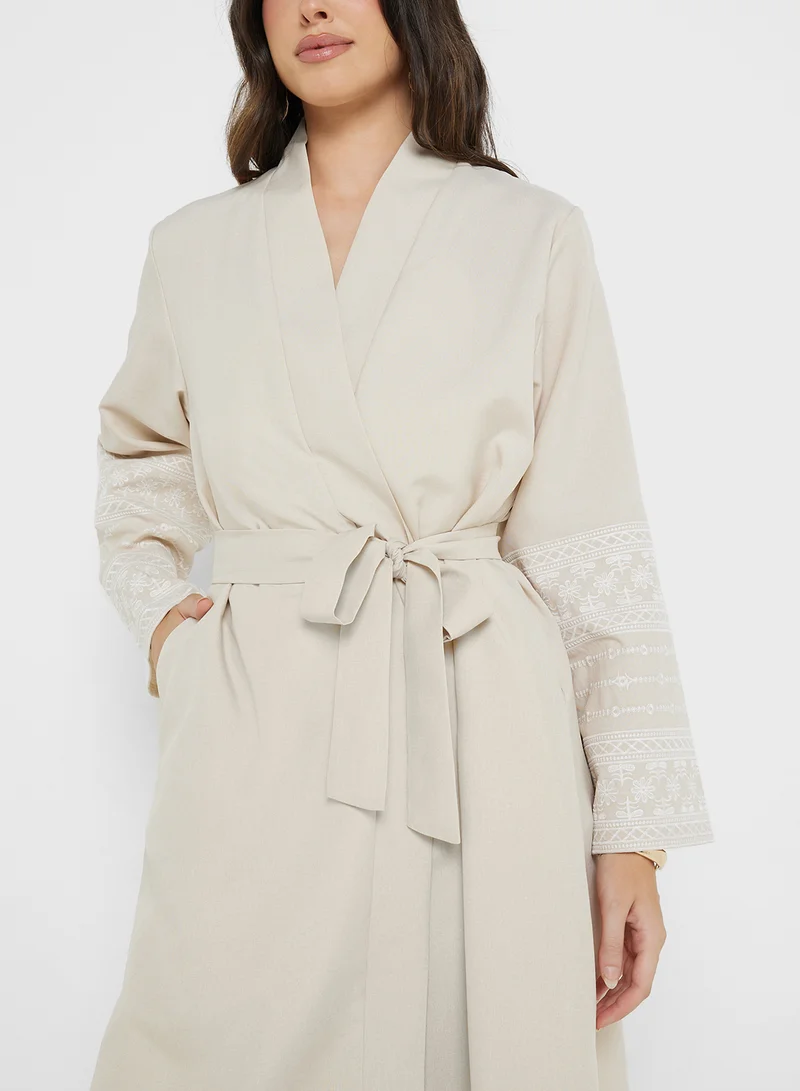 Khizana Abaya With Patterned Sleeve