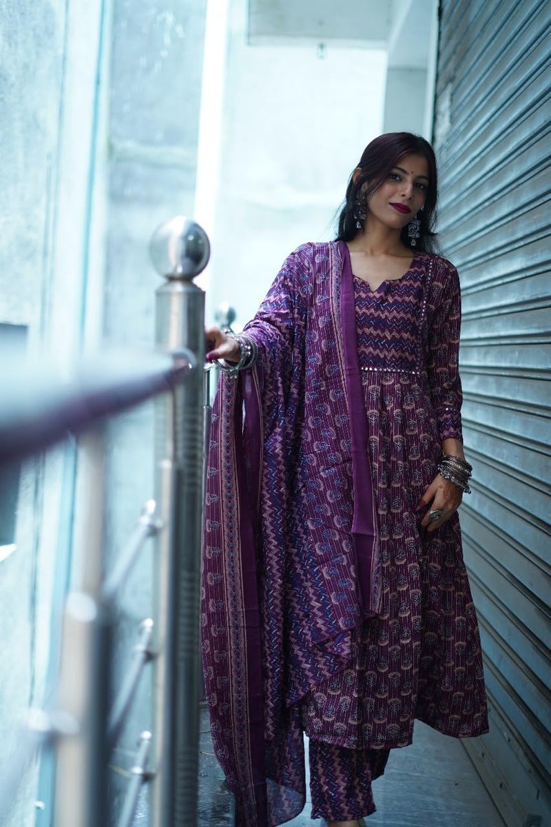 Monira Women's Cotton Blend Jaipuri Printed Kurta & Pant With Dupatta (MONST218F-XL_Wine & Beige_XL) - Image 5