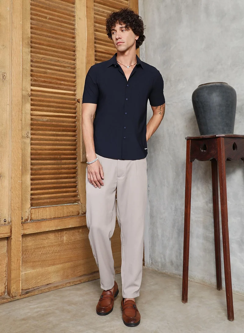Campus Sutra Men's Prussian Blue Seamless Waffle Shirt