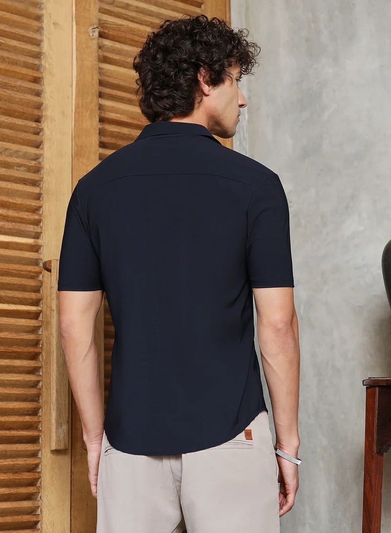 Campus Sutra Men's Prussian Blue Seamless Waffle Shirt