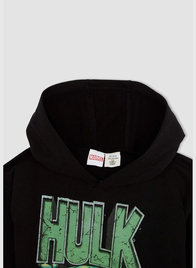DeFacto Marvel Licenced Regular Fit Long Sleeve Sweatshirt