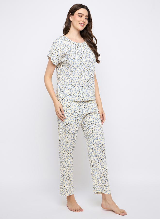 Clovia Clovia Printed Round Neck Top and Pyjama Set  - Image 3