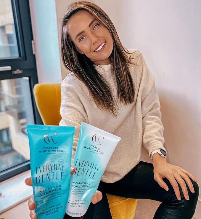 Charles Worthington Everyday Gentle Weightless Conditioner Nourish and Protect Salon Conditioner for Everyday Use 250 ml - Image 4