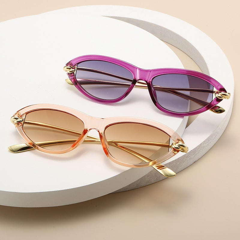 النظارات الشمسية الجديدة والأزياء Cat-Eye للنساء ، النظارات الشمسية الشخصية مثلثة الطراز الشارع ، نظارات حماية الشمس للمرأة ، العصرية - Image 2