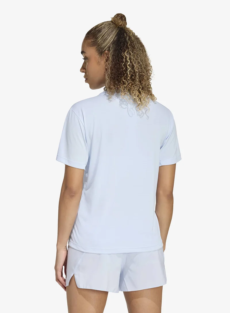 اديداس Adi365 Running Essentials Brand Love T-Shirt