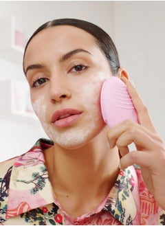 FOREO LUNA 3 Facial Cleansing Brush For Normal Skin  - Image 4