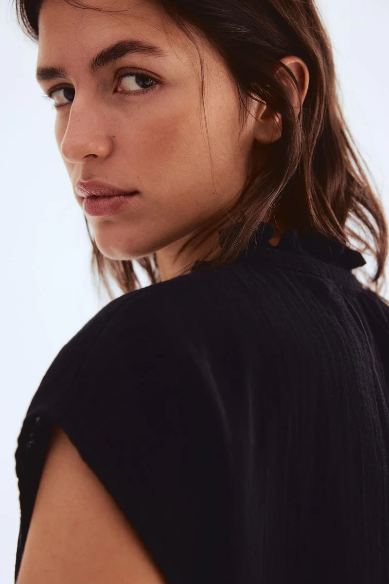 اتش اند ام Cotton muslin blouse