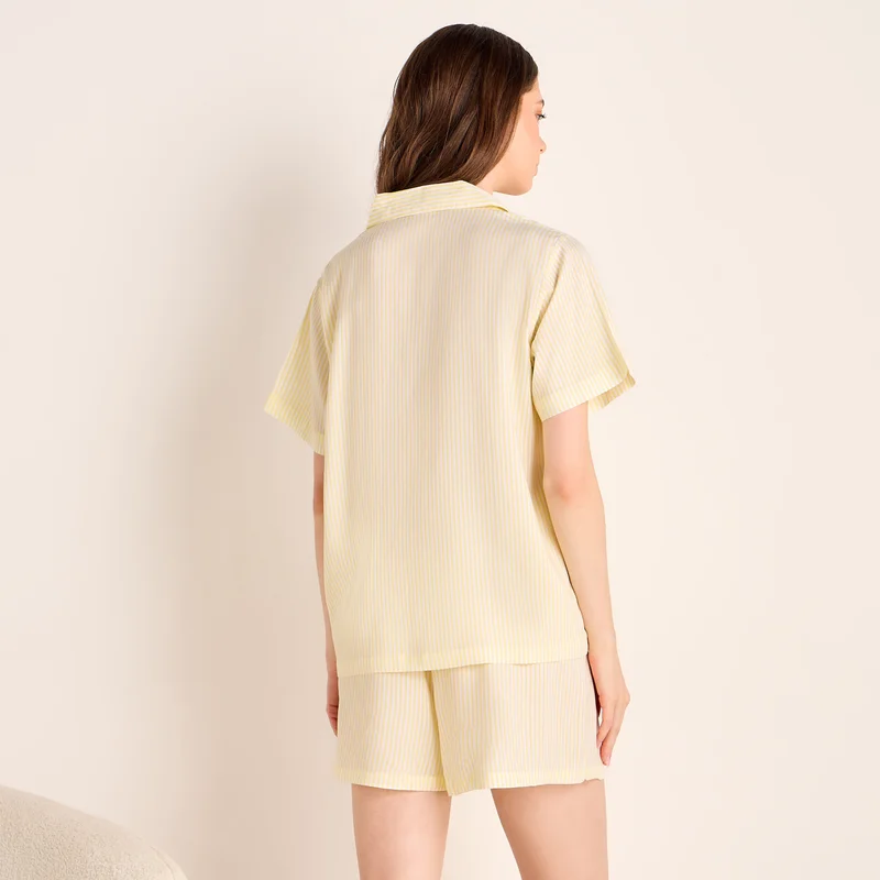 سبلاش فيڤ Striped Shorts Set
