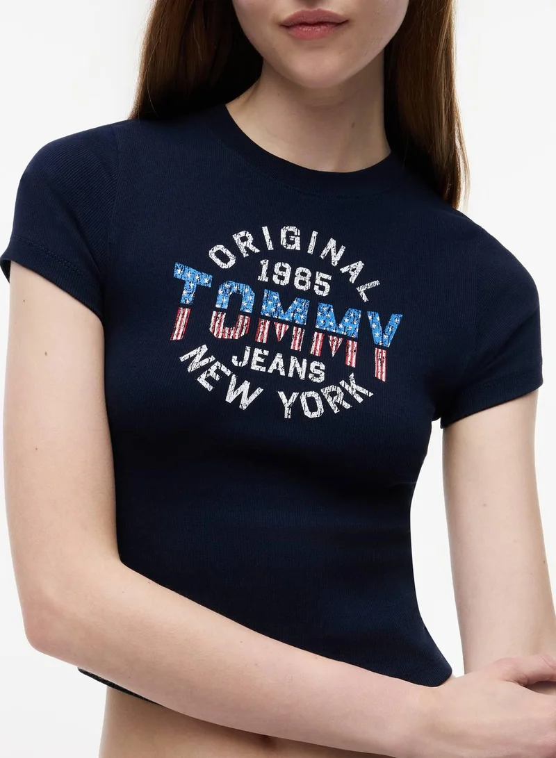 Tommy Jeans Logo Slim T-Shirt