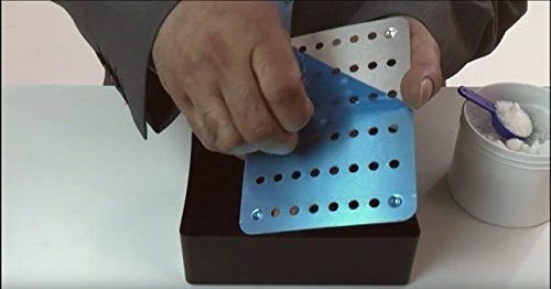 Nushine Magic Cleaning Plate (Small 11.5 x15.4cm) - Rapidly Cleans Many Items at Once! Reuse Multiple Times, no Harsh Chemicals Involved - Image 2